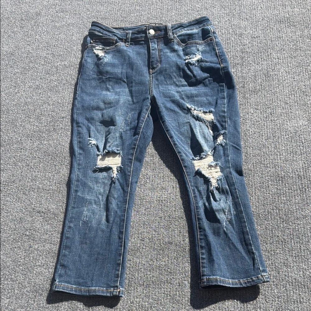 Judy Blue Capri Fit Jeans Women 5/27 Blue Wash Straight Leg Stretch Distressed